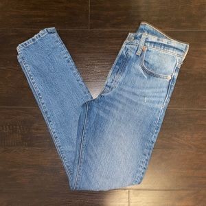 LEVI’S 501 Stretch Skinny Jean
